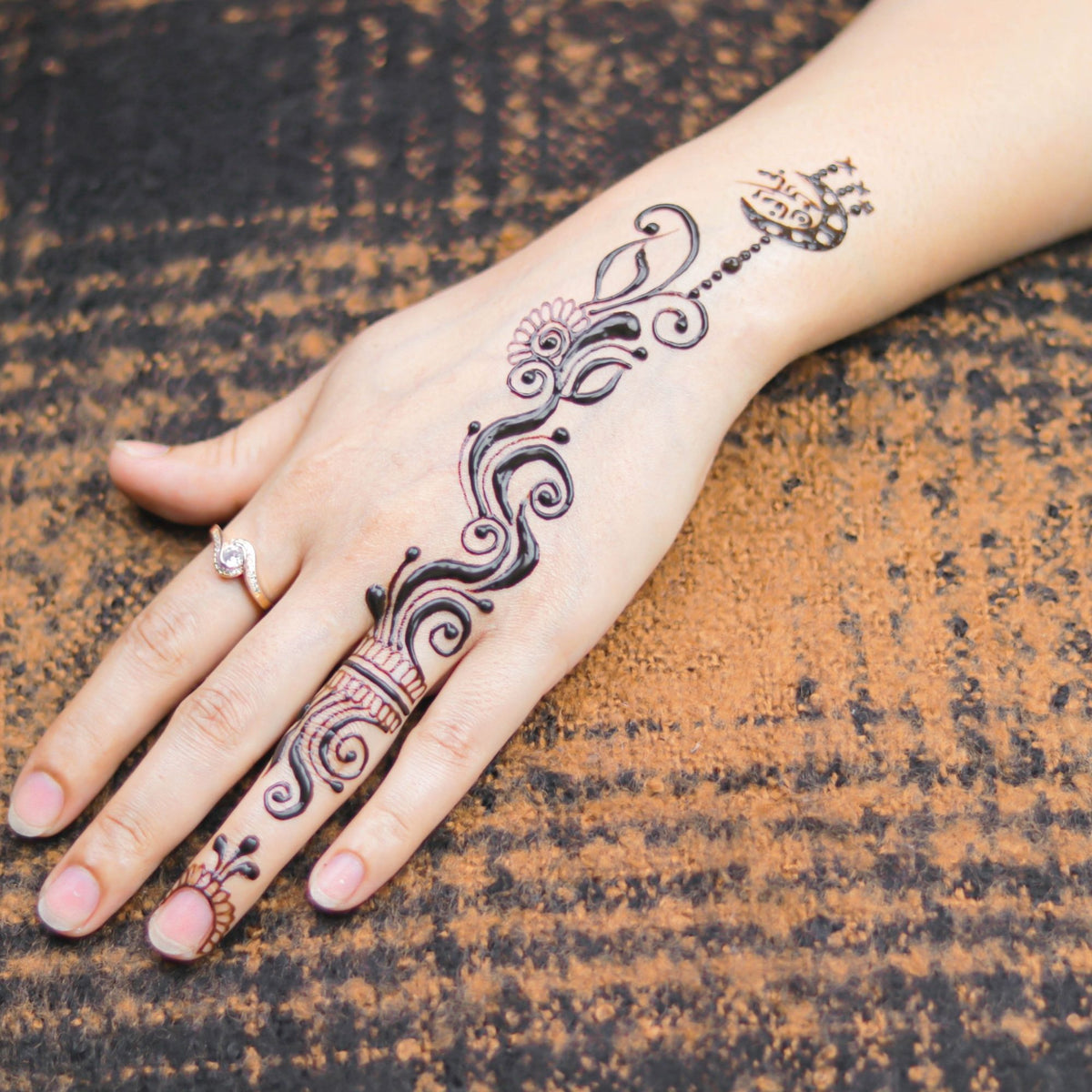HENNA TATTOO SESSIE